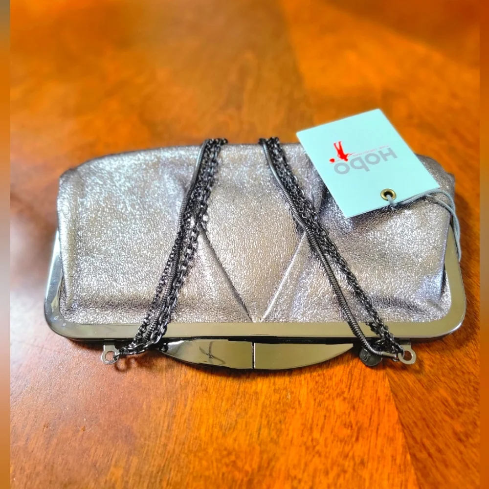 HOBO SILVER CLUTCH - Picture 7 of 7